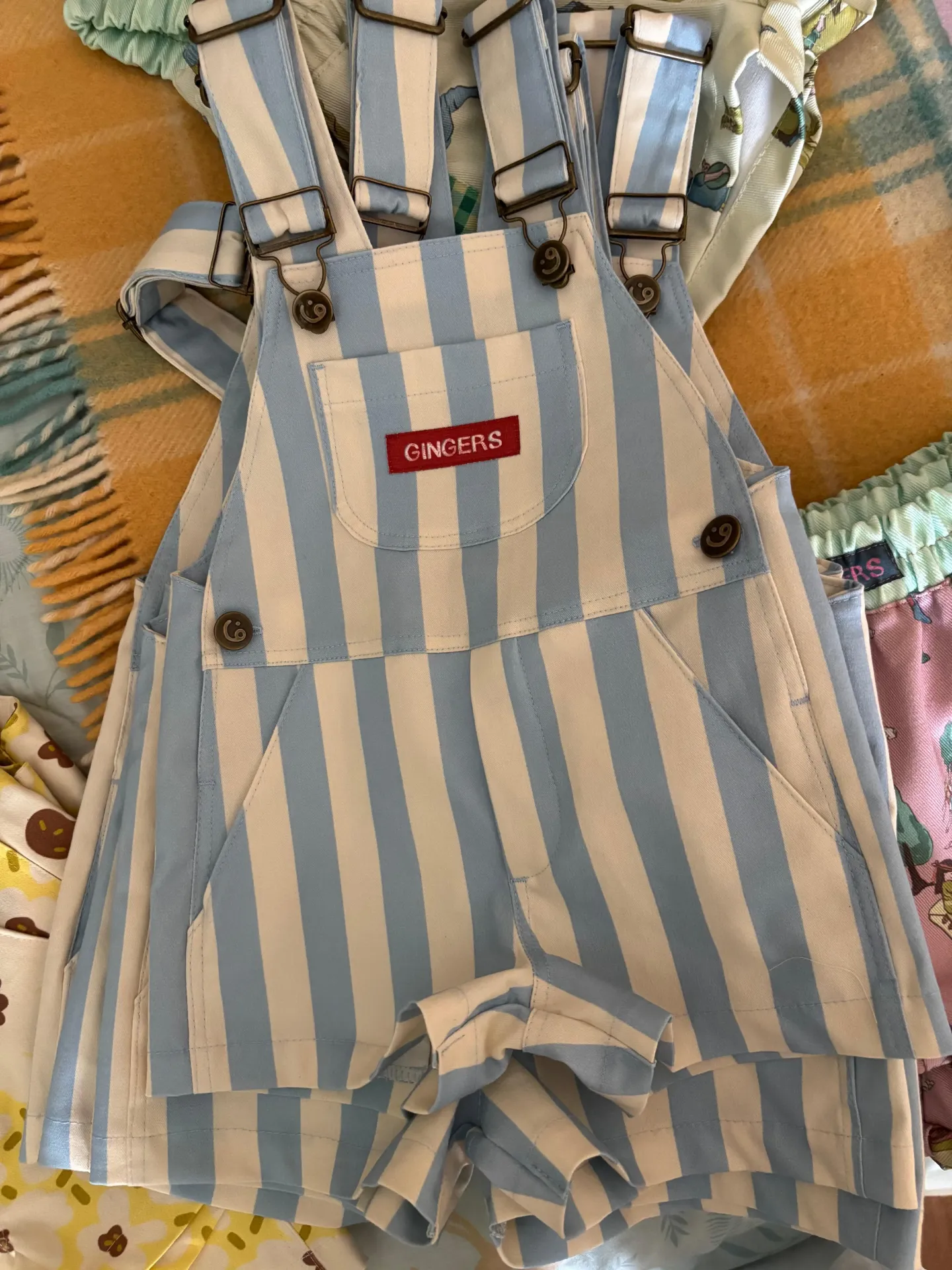 Enterito Corto Rayas Celestes